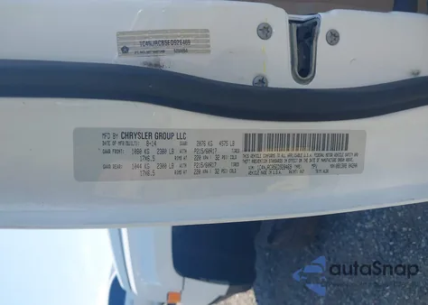 2014 Jeep Patriot Limited z USA, uszkodzony, nr VIN 1C4NJRCB5ED928469